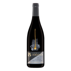 Graubünden AOC Pinot Noir  'Unique' by Domaine Donatsch